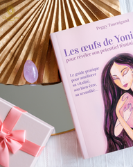 Coffret : Soyez intuitive - Le livre + 1 oeuf de yoni Améthyste claire moyen troué