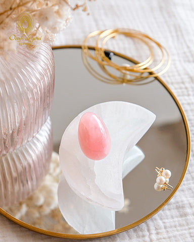 Coffret Amour :  L'oeuf de yoni de la guérison de vos blessures d'amour + Bol de rechargement énergétique Croissant de Lune - oeuf quartz rose non troué + bol quartz cristal